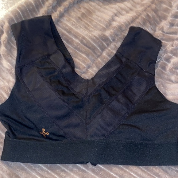 Black Tommie Copper Shoulder Support Sports Bra With Zipper, Size Medium - Picture 4 of 12